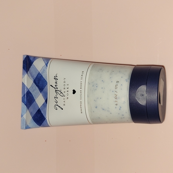 Gingham Beauty Set
